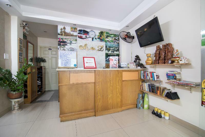 Готель Reddoorz @ Pham Ngu Lao Street 3 Хошимін Екстер'єр фото
