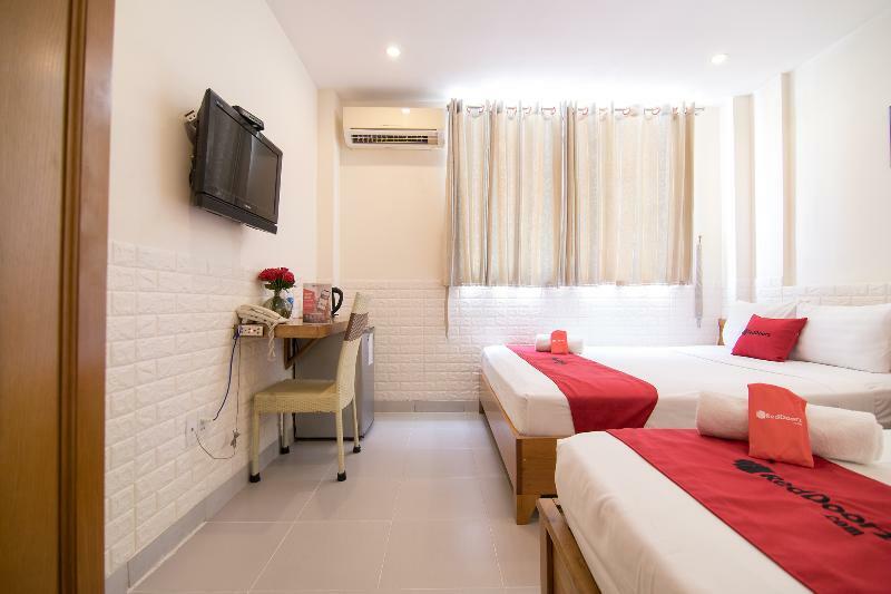 Готель Reddoorz @ Pham Ngu Lao Street 3 Хошимін Екстер'єр фото